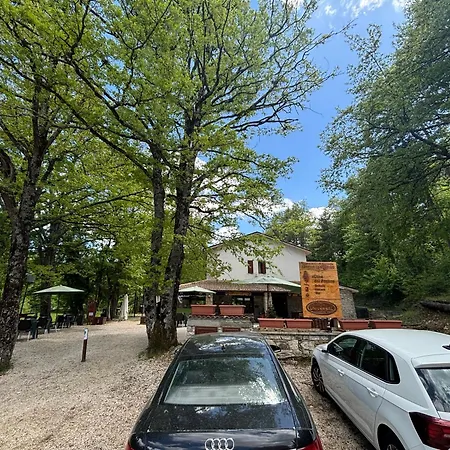 Casa Del Pastore Hotel
